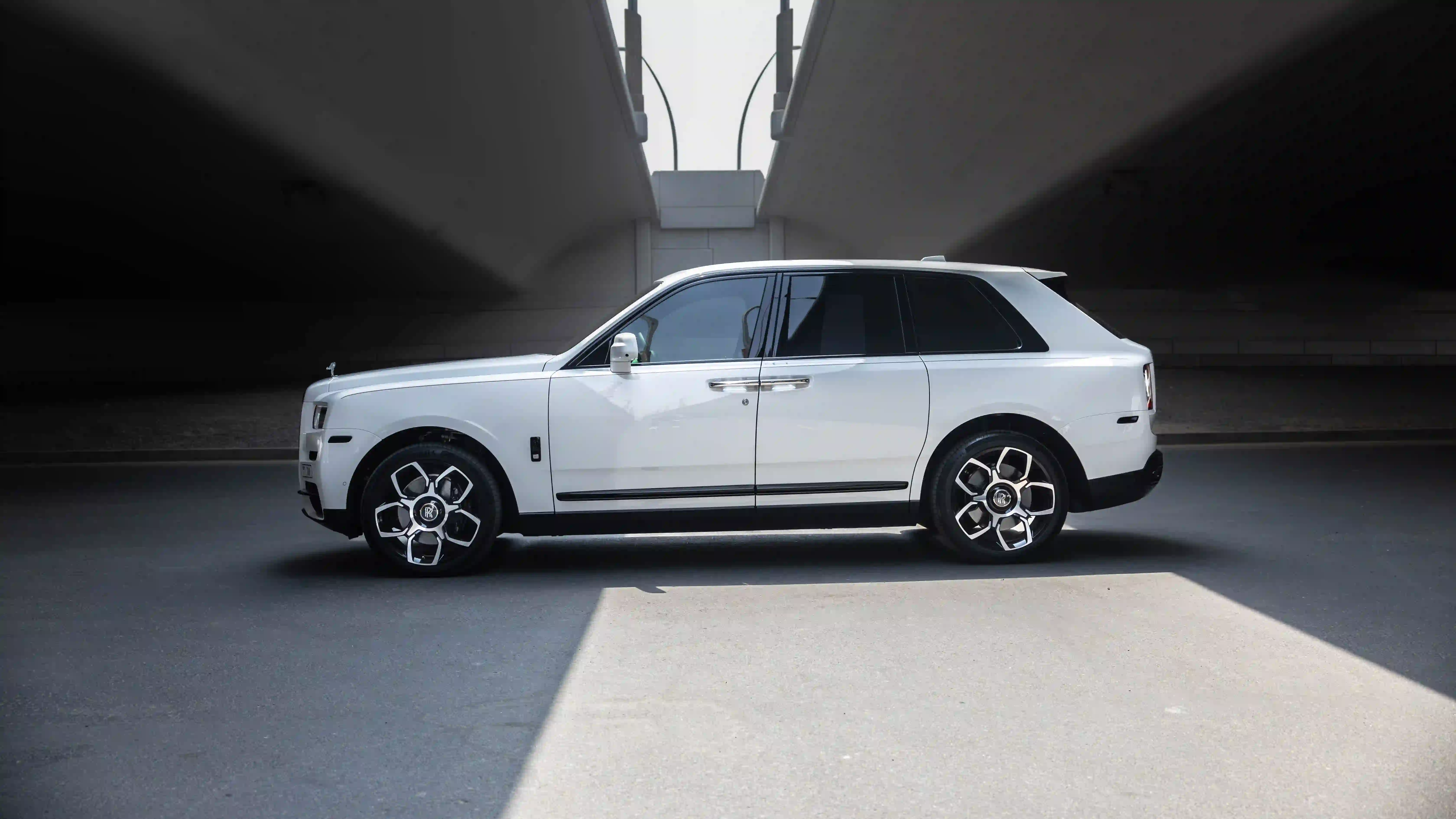 Rolls-Royce White